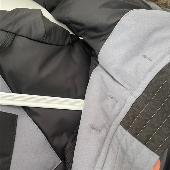 Canada Goose women’s parka size XS